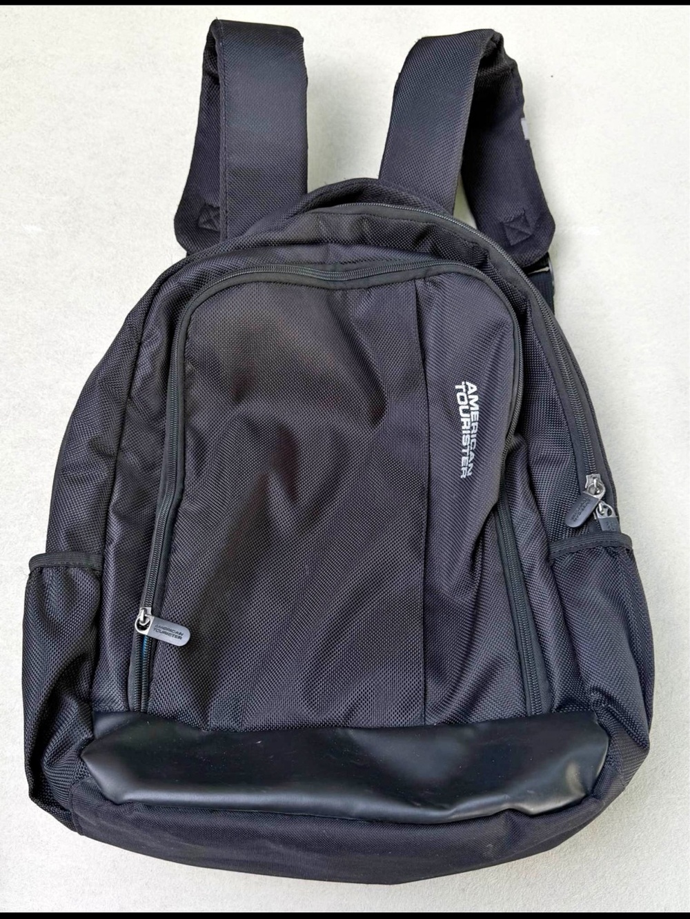 American Tourister Black Backpack with Padded Straps